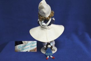 Madame Alexander - kins Aub Doll 1956 ' Wendy Thinks Roller Skating is Fun ' w/DOLL 3