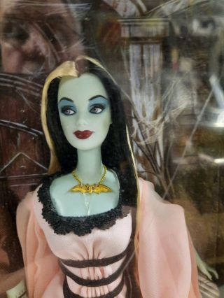 The Munsters Giftset Herman and Lily Barbie 50544 MATTEL 2001 $199 3