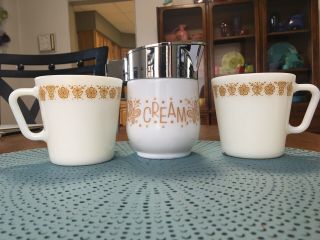 Vintage Pyrex Butterfly Gold Mug And Creamer Set 2 D Handle Mugs & Gemco creamer 2