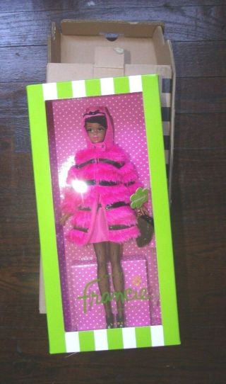 2012 Bfc Exclusive Silkstone Fuchsia ‘n Fur Francie Barbie Shipper