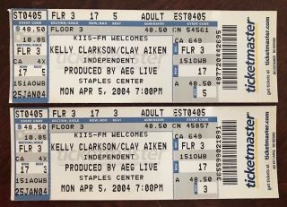(2) Kelly Clarkson & Clay Aiken 2004 Full Concert Tickets American Idol Staples
