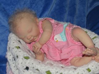Reborn Doll Ella By Denise Pratt,  19 " 4 Lbs.  1 Oz.  Full Limbs