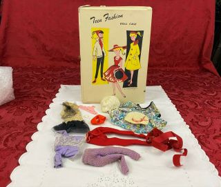 Vintage 1960 Fashion Doll Barbie Clone Friends Case Wardrobe Clothes Accessories