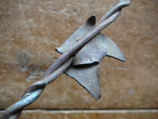 STUBBES SMALL SHEET METAL PLATE - FOLDED & HANGING BARBS - ANTIQUE BARBED WIRE 3