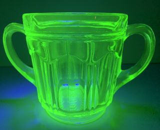 Vintage Green Vaseline/uranium Glass Sugar Bowl Usa