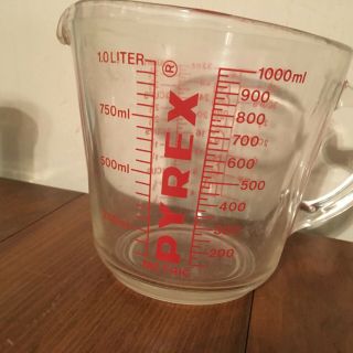 Pyrex Glass 4 Cup/1 Quart/1 Liter Measuring Cup D Handle Red Letters 2