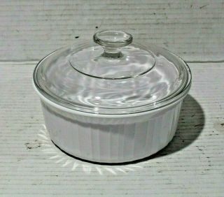 Corningware French White 1 1/2 Qt.  /1.  4l Covered Round Casserole Dish W/lid