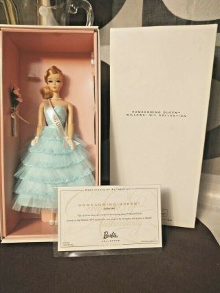 2015 Silkstone “homecoming Queen” Barbie Gold Label Fan Club Exclusive