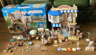 Boxed Sylvanian Families House Of Brambles Department Store 4928,  18 Figs Z26