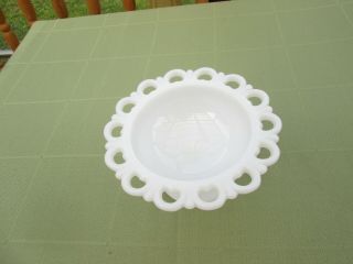 Vintage White Milk Glass Footed Bowl Scalloped Lace Edge Candy Dish 3
