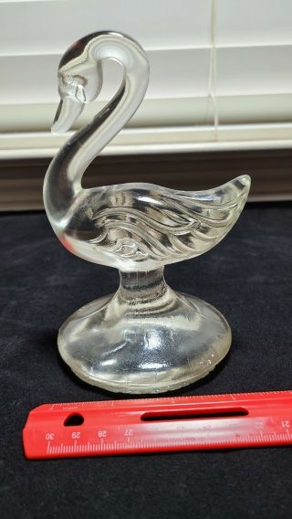 Fenton Glass Swan On Font Or Bust Off Vintage