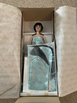 Ashton Drake “unsung Melody” Doll And Costume In Orginal Box