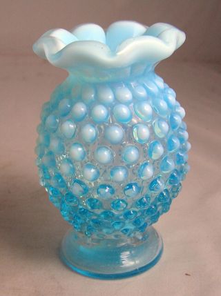 Vintage Fenton Glass Hobnail Ruffled Rim Blue Opalescent Bud Vase Exc.