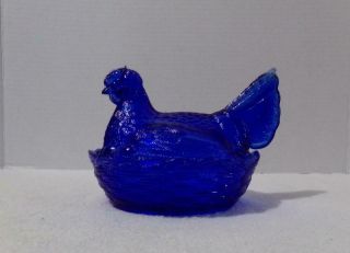 Vintage Cobalt Blue Glass Large Hen On Nest - - Look