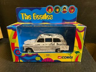 Corgi Boxed The Beatles London Newspaper Taxi Diecast Model 58007 Cab 2000
