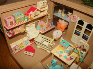 Sylvanian Families House of Brambles Department Store Boxed 3
