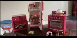 Barbie Doll 1998 Tomland Tom Land Red/white Kitchen Stove Sink Fridge Food Set