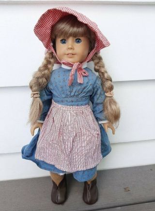 American Girl Doll Kirsten In With Full Outfit And Other Clothes