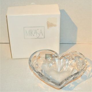 Mikasa Yugoslavia Crystal Cut Glass Heart Shaped Decorative Candy Dish