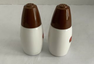 Vintage Corning Ware SPICE OF LIFE Salt And Pepper Shakers La Saliere Le Poirier 2