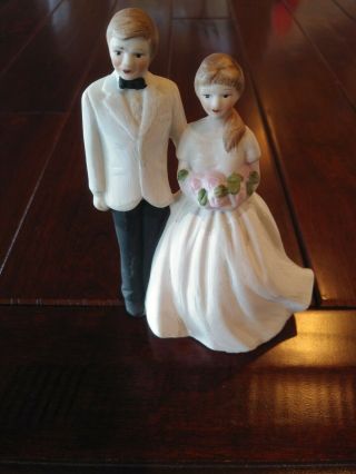 Vintage Wedding Cake Topper,  Handpainted Ceramic Classic Bride & Groom Figurine