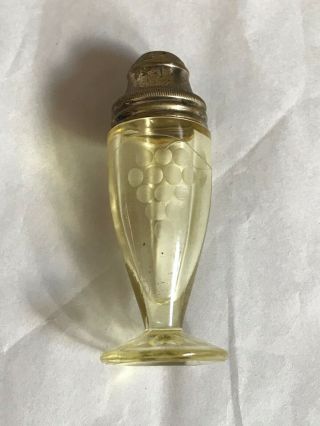 Vintage Yellow Depression Glass Salt Or Pepper Shaker Grapes And Vines