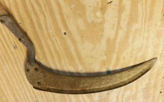 Vintage Scythe Farm Hand Sickle Blade For Cutting Hay And Grain