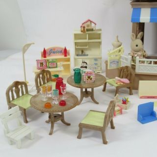 Sylvanian Families House of Brambles Department Store & Cafe Playset 3