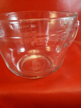 Vintage Anchor Hocking - 2 Quart / 8 Cup - Glass Measuring Cup Batter Bowl 2