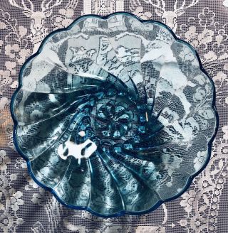 Vintage Hazel Atlas Glass 9” Centerpiece Bowl Capri Blue Seashell Swirl Ex Cond