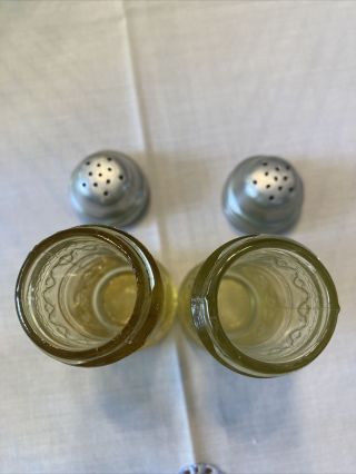 Federal Glass Madrid Amber Salt And Pepper Shaker With Lids