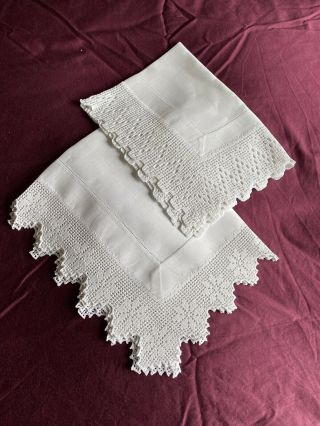 2 Edwardian Vintage White Irish Linen Oblong Butlers Tray Cloths Crochet Edgings
