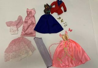 Vintage Barbie Clothes Long Evening Dresses Gowns And Accessories Lot￼