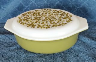 Vintage PYREX Olive Verde Green 045 Oval Casserole Dish With Lid 2.  5 Quart 2