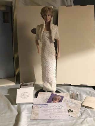 Franklin Diana Princess Heirloom Porcelain Doll & Certificate