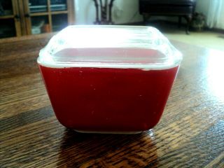 Vintage Pyrex 501 Small Refrigerator Dish With Lid Primary Red 1.  5 Cups