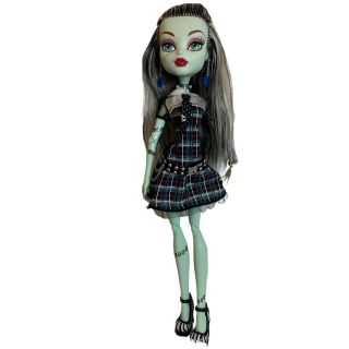 Frankie Stein Frightfully Tall Monster High 18 Inch Doll 2008,  2014 Mattel