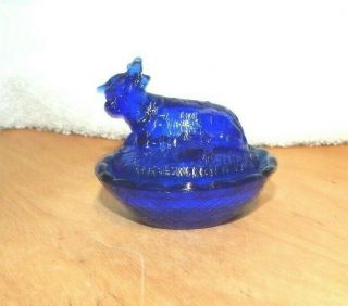 Cobalt Blue Glass Cow On Nest Mini Animal Covered Salt Cellar Basket Weave 2.  5 "