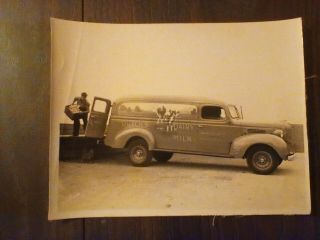 Photographs Of The 1939 Dodge Panel Delivery Truck,  Dutch 