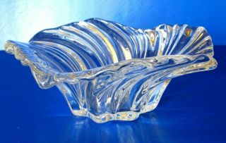 MIKASA Peppermint Clear Swirl Crystal Glass Freeform 8 