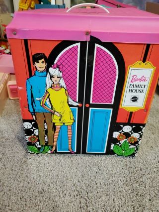 Vintage 1968 Mattel Barbie Family House Carnaby St.  W/ Furniture 1066