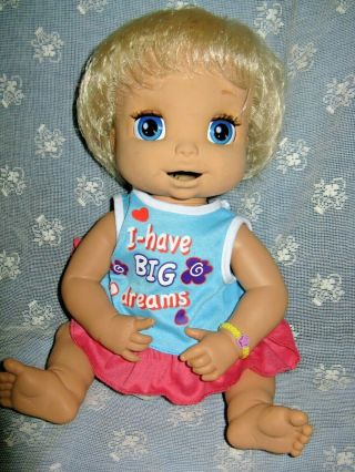 2006 Hasbro 16 " Baby Alive Soft Face,  Interactive Doll Talks,  Eats,  Moves,  Poops