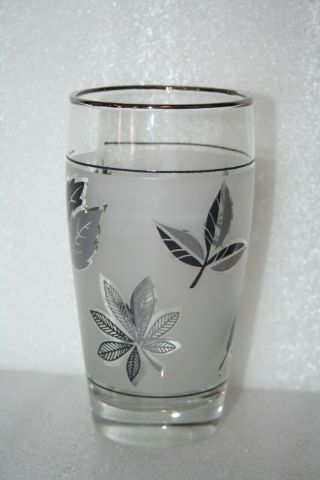 Libbey Silver Foliage Leaf Frosted Highball Cocktail Glass Tumbler 5.  25 " Vintage