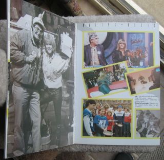 SAMANTHA FOX Making Music - U.  K.  1987 Book with Poster EX 3