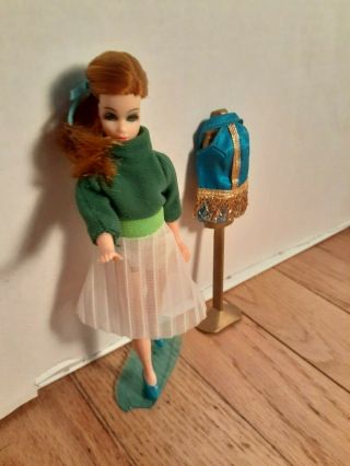 Vintage Topper Dawn Doll Side Part Glori With Oddity Blue Eyes