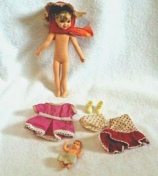 Mattel - Vintage 1965 Tutti Doll Barbie Family Set - Walkin My Dolly