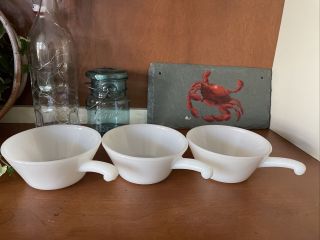 (3) Vtg Anchor Hocking Fire King Bowl With Handle Set Of 3 Made In Usa