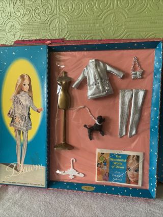 Vtg 1969 Topper Dawn Doll Fashions Silver Au Go Go 0810