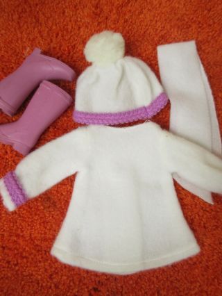 COAT,  SCARF,  HAT & BOOTS FOR IDEAL VELVET MIA DINA GROWING HAIR DOLLS 2
