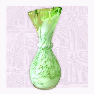 Blown Swirled End - Of - Day Type Glass Bud Vase,  Green/white